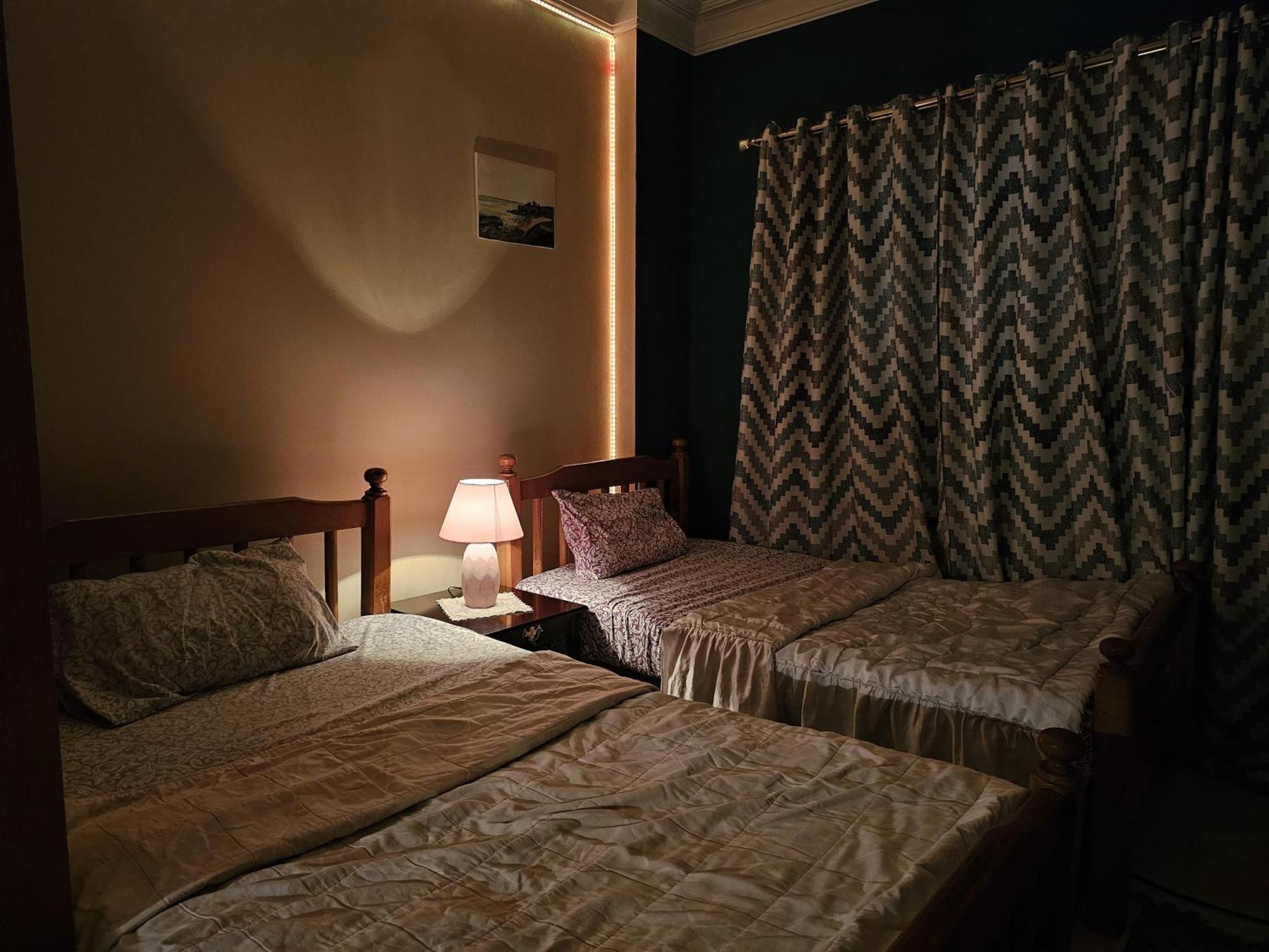 Hospedagem domiciliar 15 Minutes From Airport Cairo