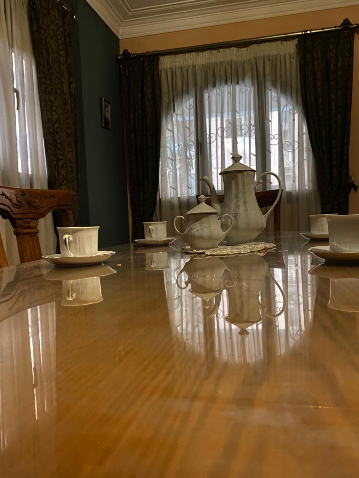 15 Minutes From Airport Homestay *